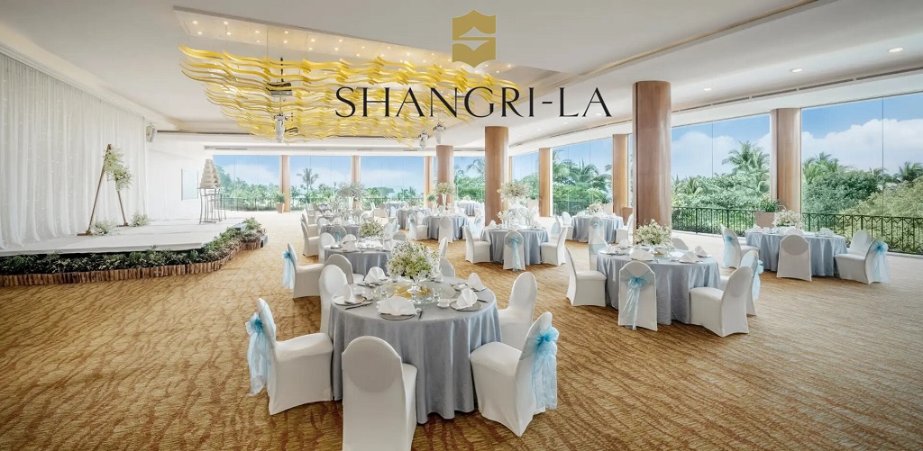 Shangri-La's Horizon Pavilion indoor Wedding Venue