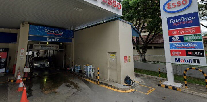 Esso car wash Bedok North