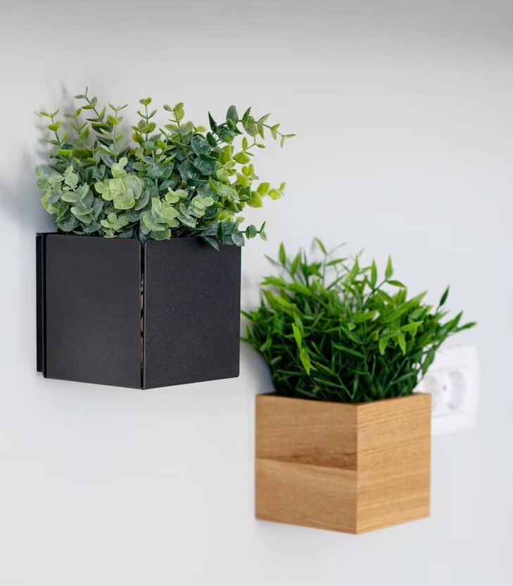 Magnetic Vertical Garden for Small Spaces